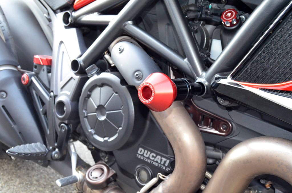 Ducati Diavel Red frame